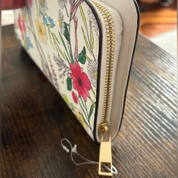 ALDO Wallet - Picture 3 of 3